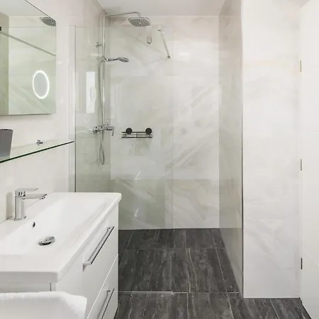 3 Bedroom Amazing In Musales Дом отдыха