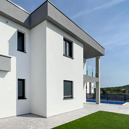 Semesterbostad 3 Bedroom Amazing In Musales