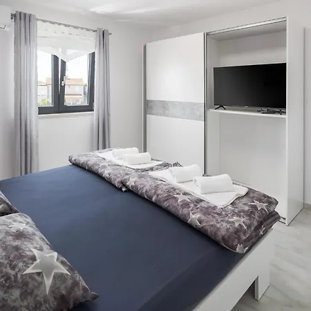 3 Bedroom Amazing In Musales